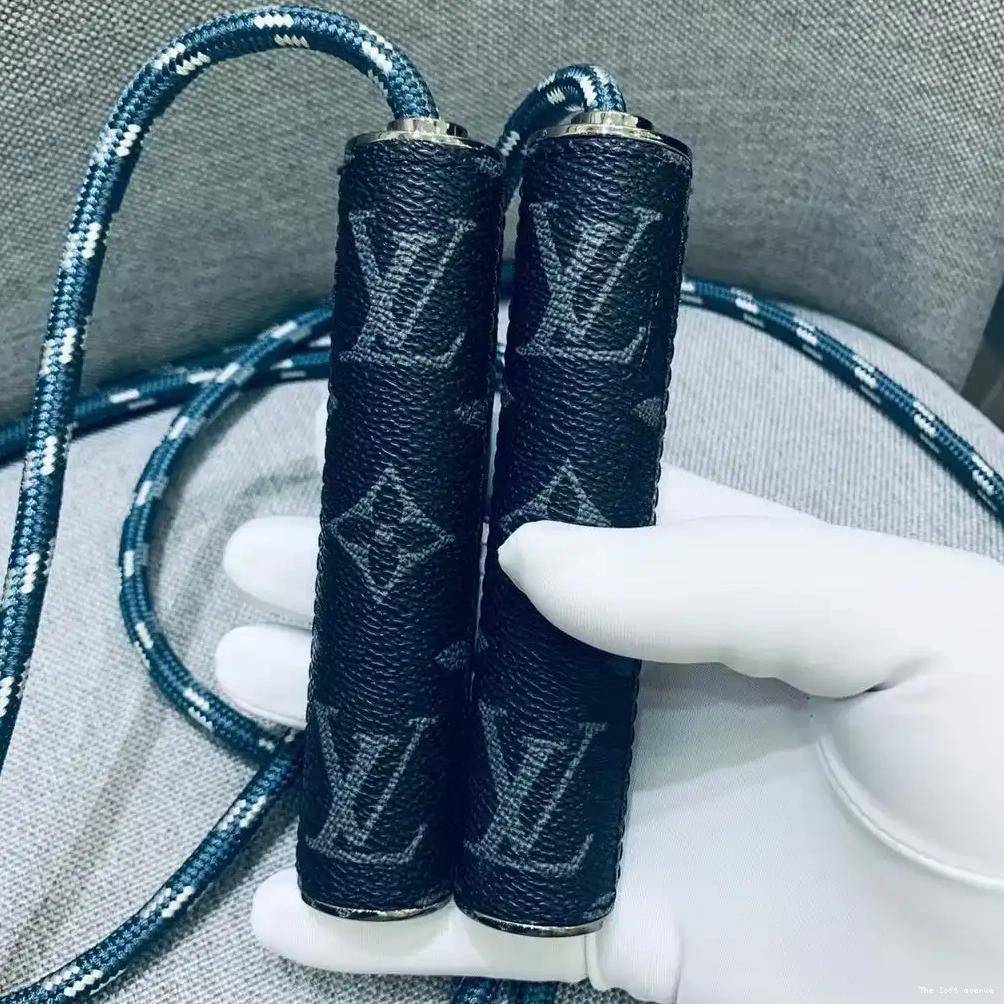 LV ROPE CUSTOM SKIPPING 0420